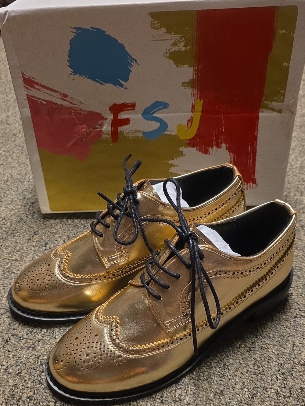 FSJ Women's Metallic Gold Brogue Details Flat Oxford Shoes, New In Box, Size 7.5